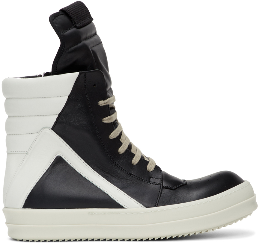 Рик овенс кроссовки. Рик Оуэнс кеды. Rick Owens Black Calfskin High Sneakers. Rick Owens DRKSHDW хайтопы на шнуровке. Rick Owens Geobasket White.