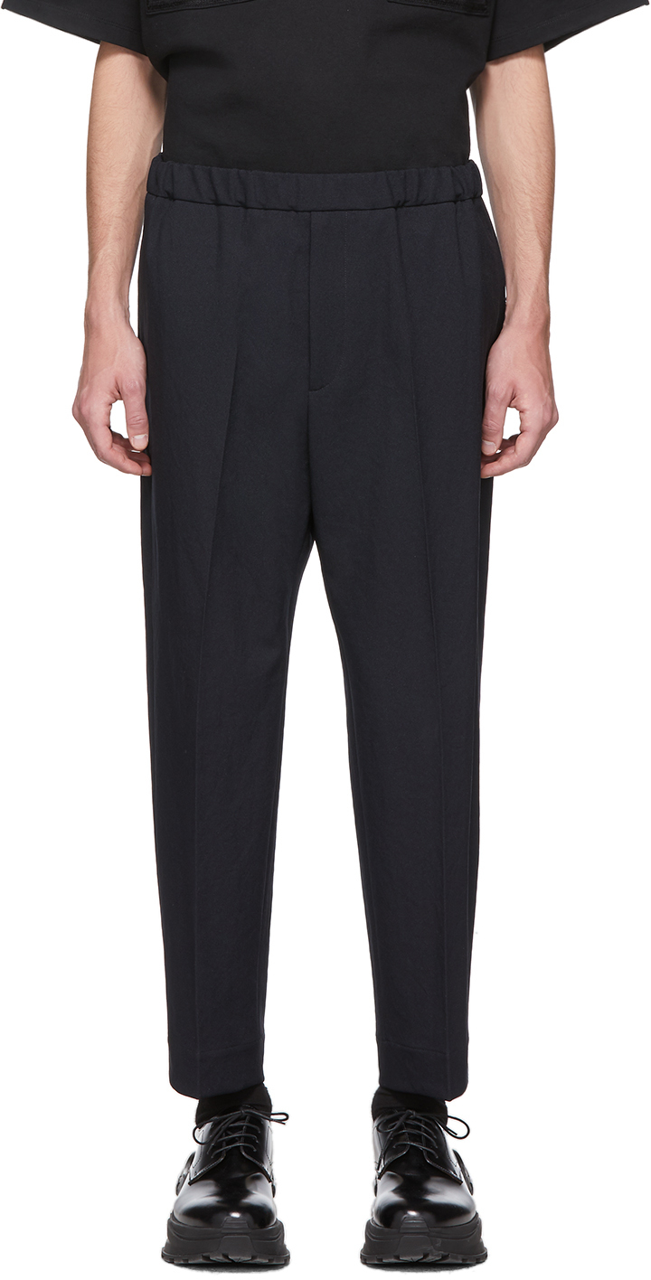 Iedereen Rendezvous versus Jil Sander Navy Twill Trousers - Shop and save up to 70% at The Lux Outfit