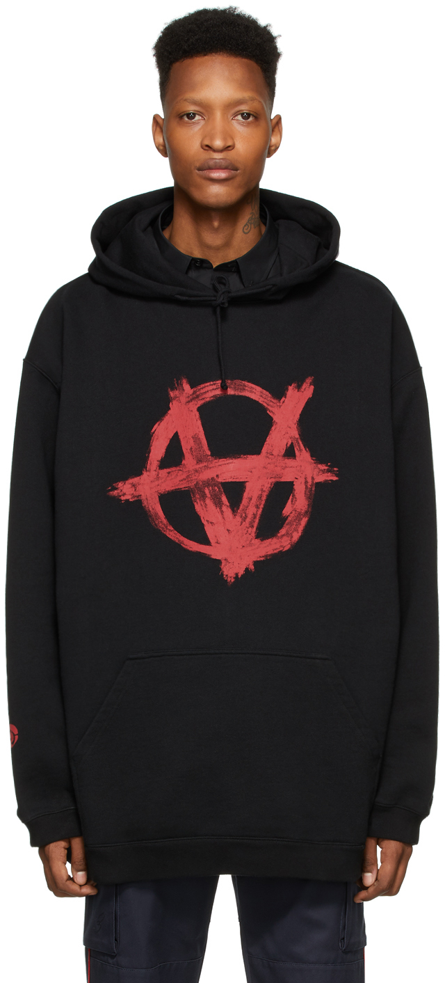 Худи anarchy. Худи vetements Black Red. Худи vetements Anarchy. Vetements Black and Red Anarchy Hoodie. Худи Ветементс Анархия.