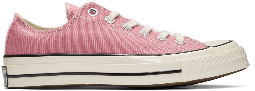 converse pink low