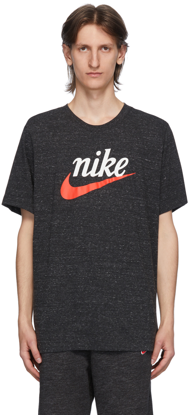 Nike: Black Sportswear Heritage T-Shirt 