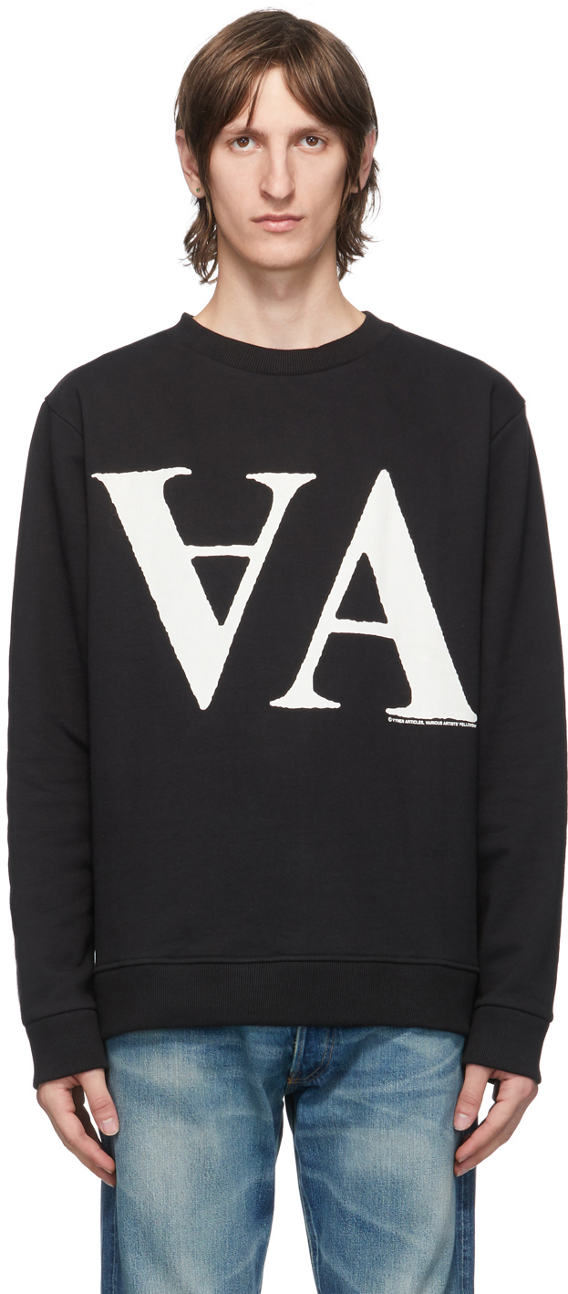 black graphic sweatshirt