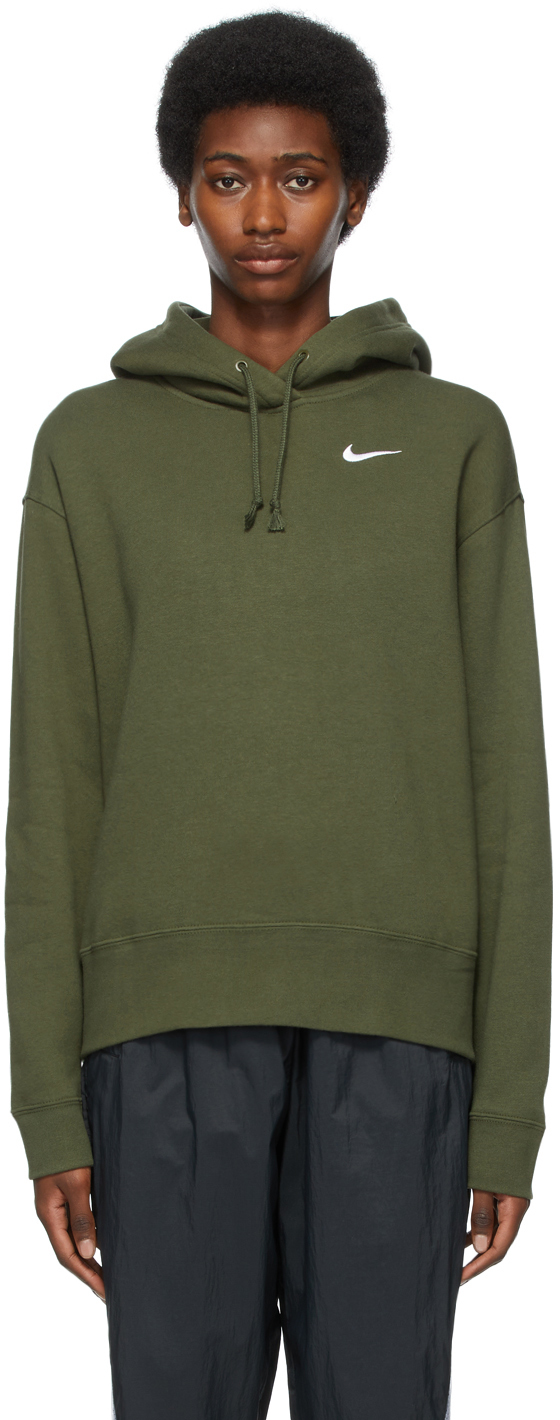 nike essential hoodie