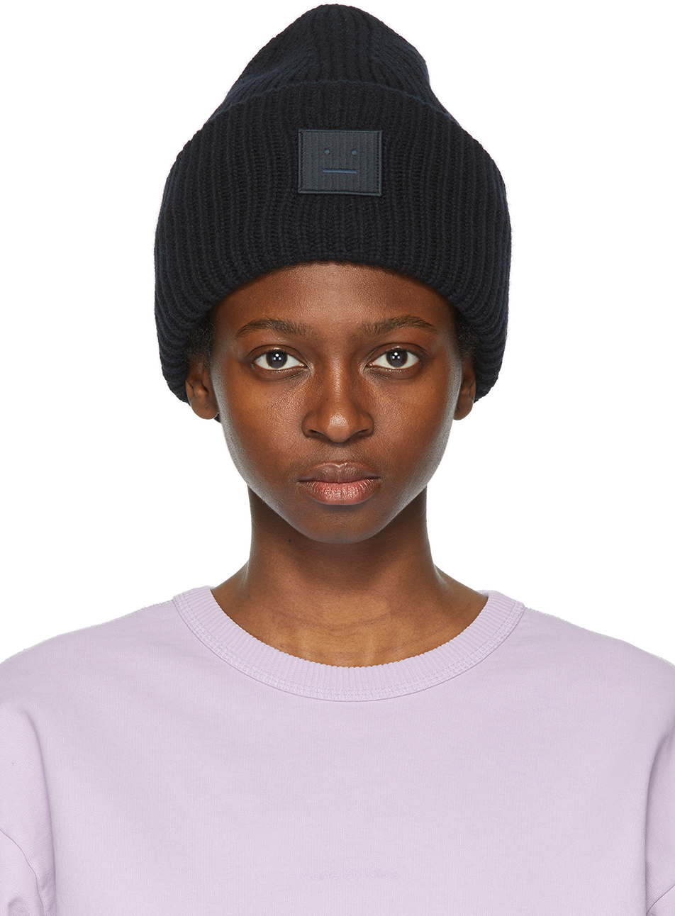 acne bonnet