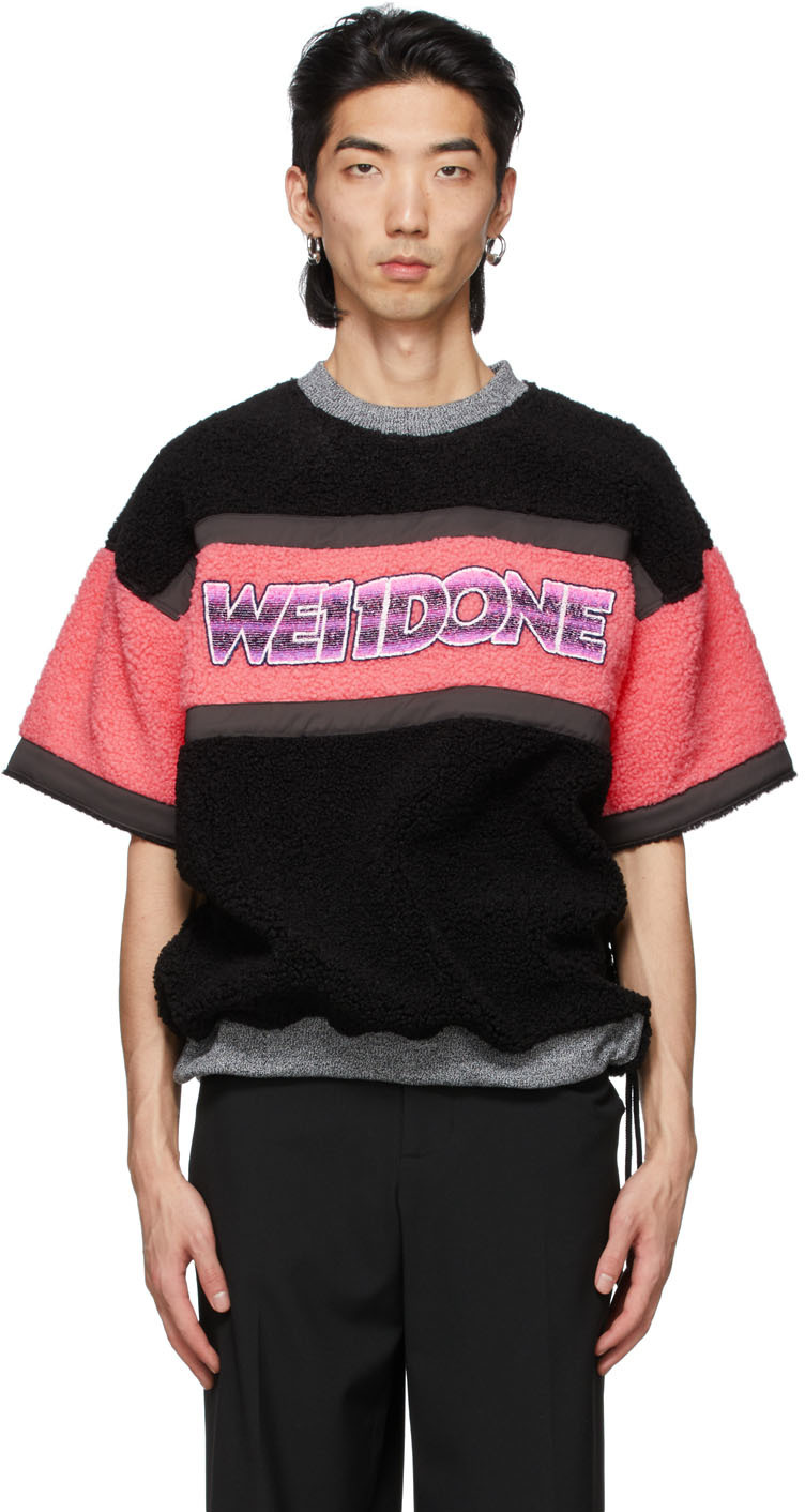 We11done: Black & Pink Fleece T-Shirt | SSENSE