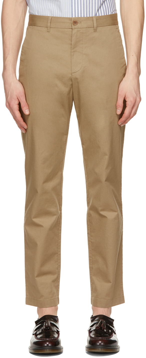 khaki pants with belt