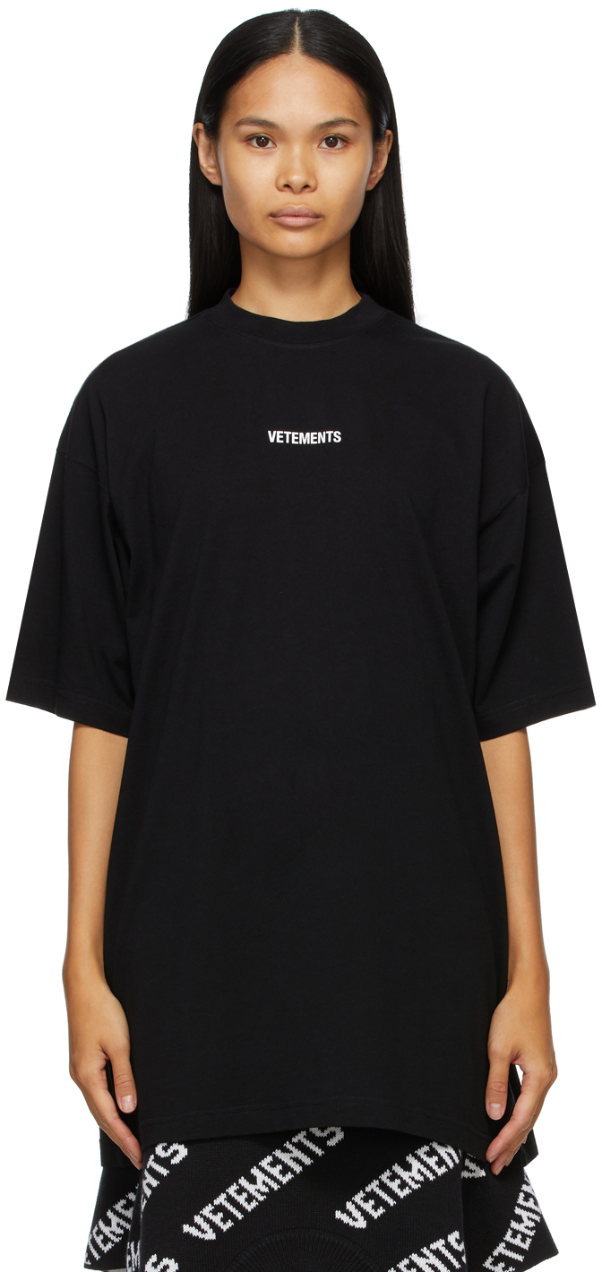 VETEMENTS Black Logo Patch T-Shirt
