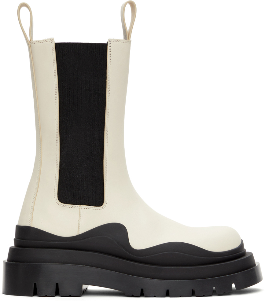 Bottega Veneta: Off-White & Black 'The Tire' Boots | SSENSE