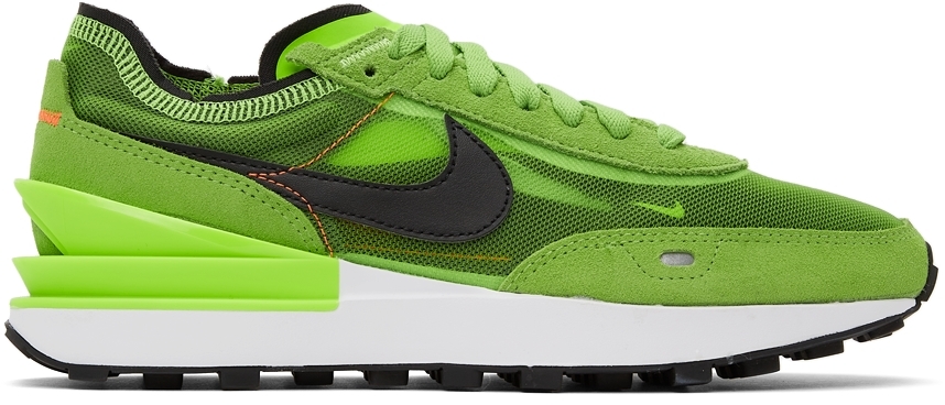 sneakers green