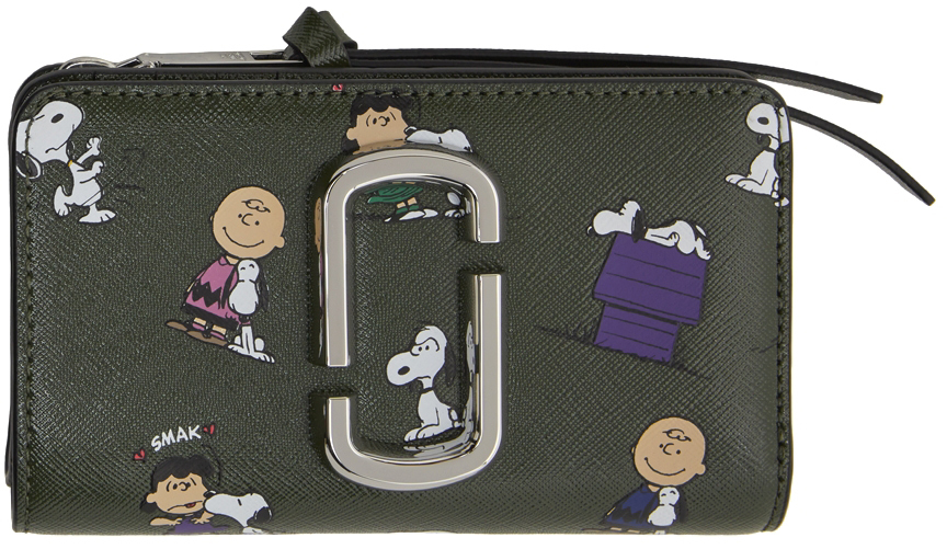 Green Peanuts Edition 'The Snapshot' Snoopy Compact Wallet