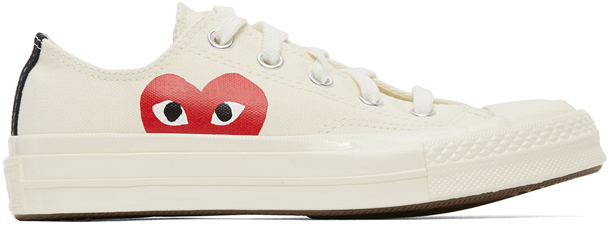 Armoedig reservering ontsmettingsmiddel Comme des Garçons Play: Off-White Converse Edition Half Heart Chuck 70 Low  Sneakers | SSENSE