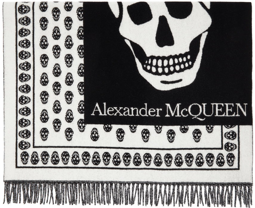 Alexander McQueen Ch\u00e2le au tricot motif abstrait \u00e9l\u00e9gant Accessoires Châles Châles au tricot 