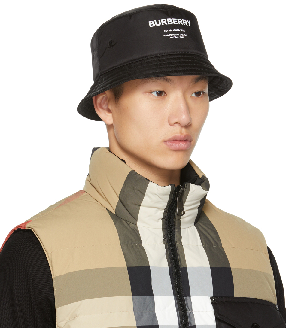 Burberry Black Horseferry Print Bucket Hat | Smart Closet