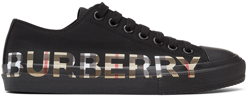 converse burberry