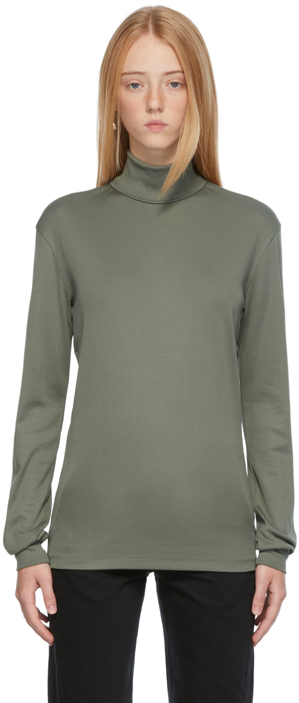 high collar turtleneck