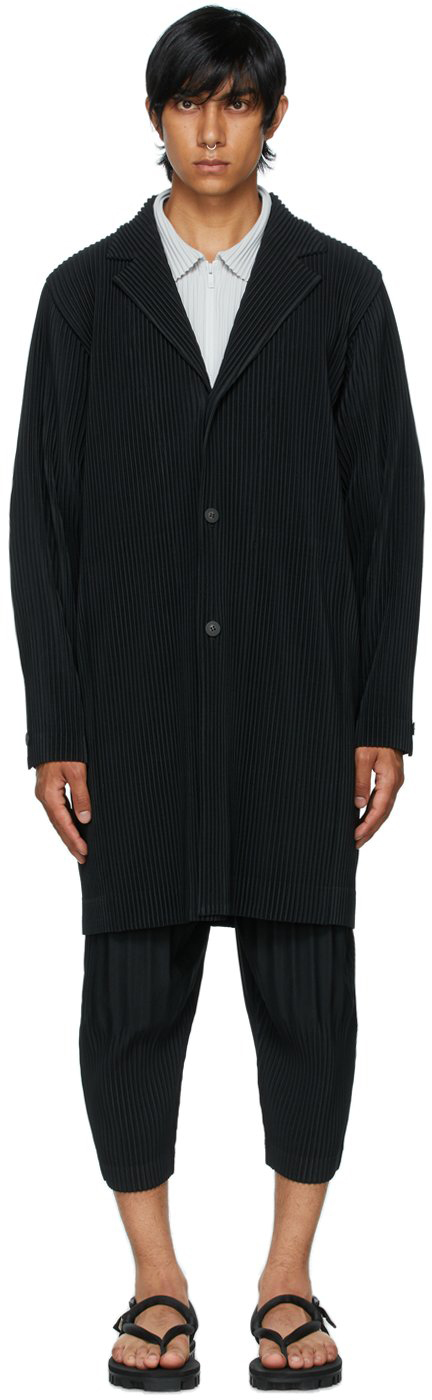 Homme Plissé Issey Miyake Black Basics Coat | Smart Closet