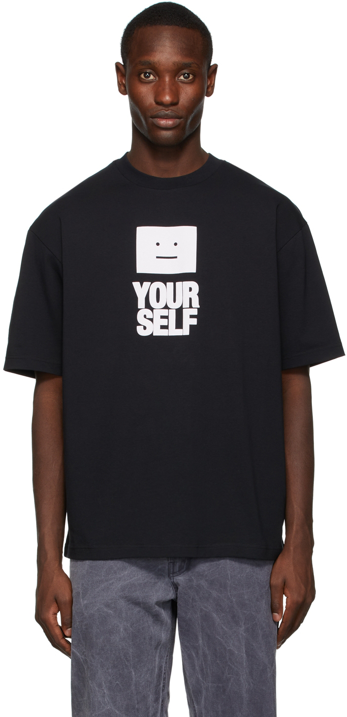 ブラック Yourself Tシャツ
