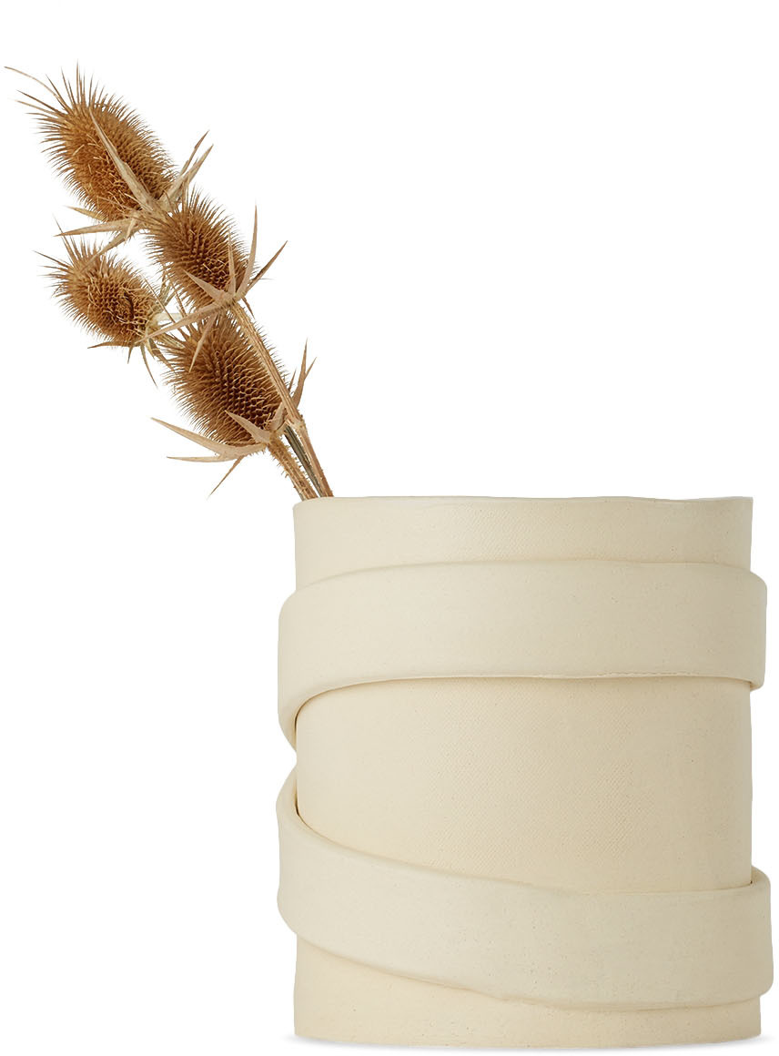 Skinny Off-white Warrior Vase In Cream