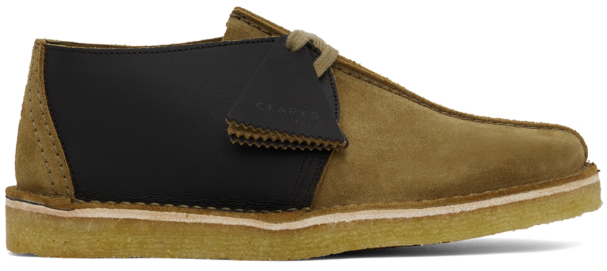 C.P. Company Clarks Originalsエディション カーキ Trek ダービー