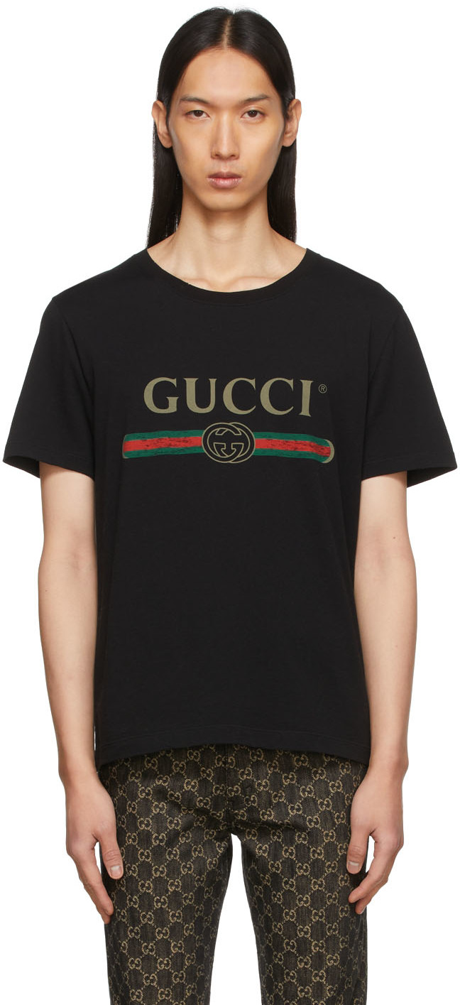 Gucci: ブラック ロゴ T シャツ SSENSE 日本