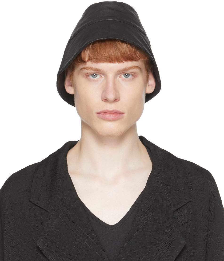 【MORE THAN BLACK】LEATHER BUCKET HAT FW24Reversibleleatherbuckethat