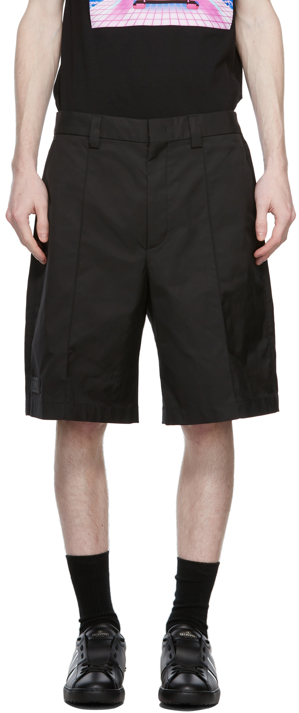 Black Pleated Twill Shorts | SSENSE