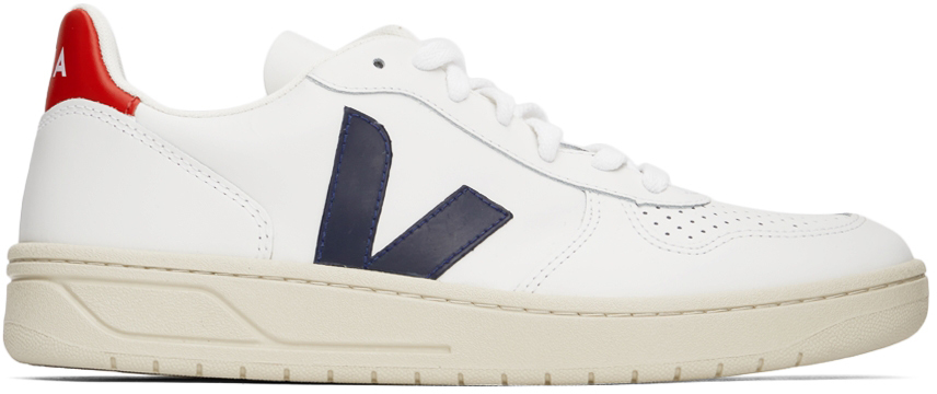 Veja: Baskets V-10 blanches en cuir | SSENSE France