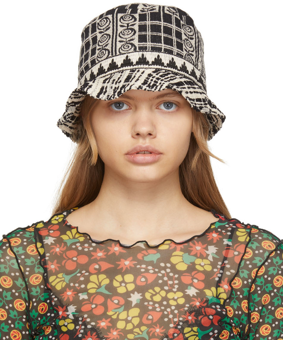 White Tweed Rose Trellis Bucket Hat 