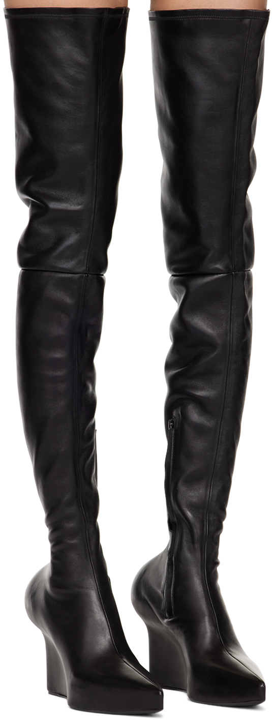 Givenchy Black Pointed Boots In 001 Black