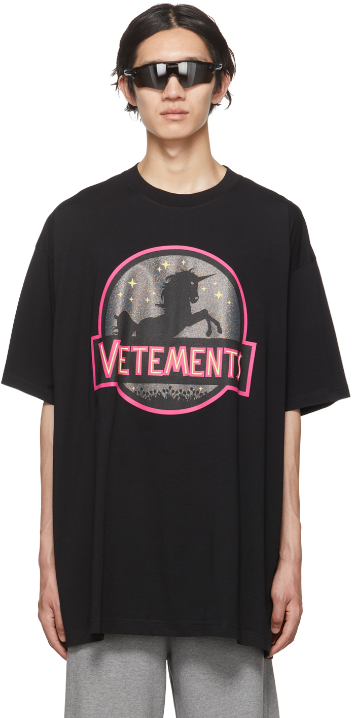Black Wild Unicorn T-Shirt by VETEMENTS on Sale
