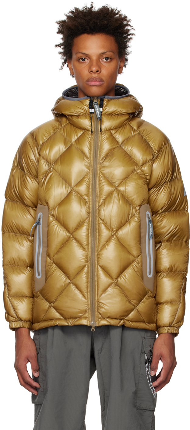 【and wander】diamond stitch down jacket