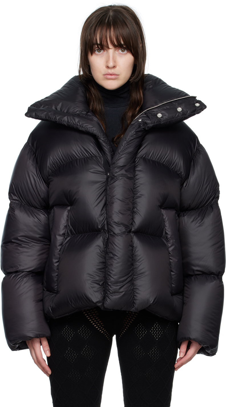 black lightweight puffer