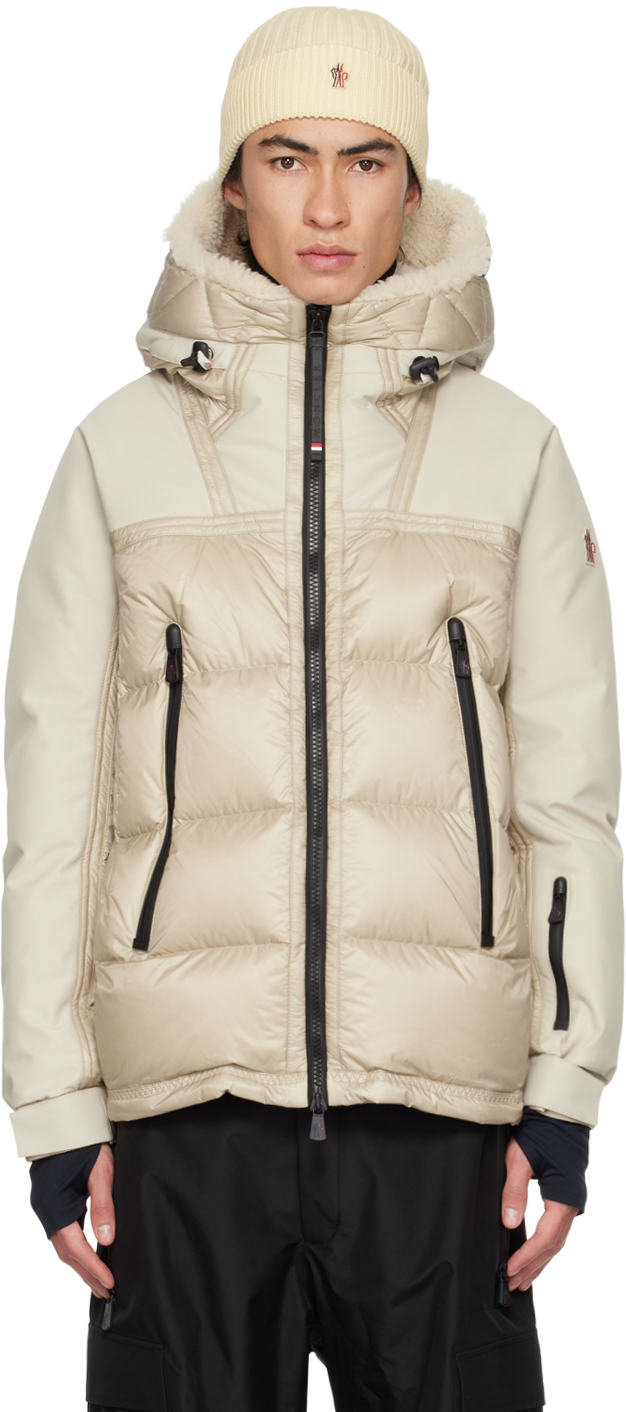 Moncler Morgins Down Jacket In Powder