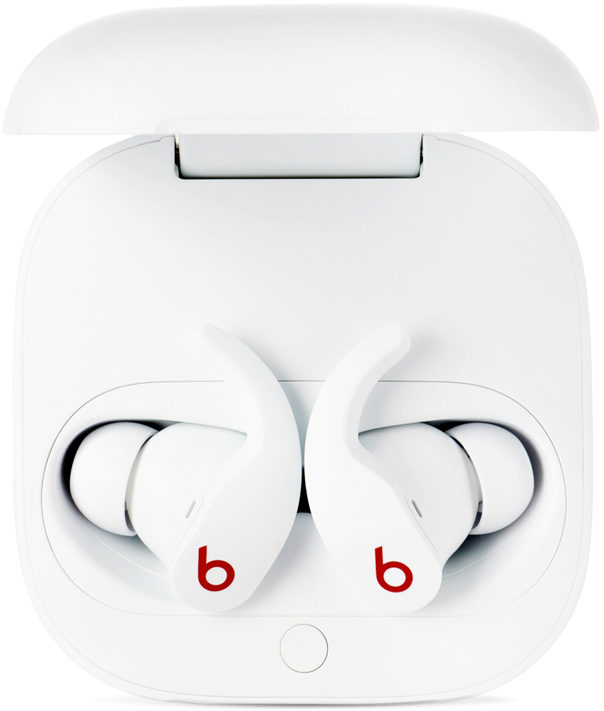 https://img.ssensemedia.com/images/222919M641004_1/beats-white-fit-pro-wireless-earbuds.jpg