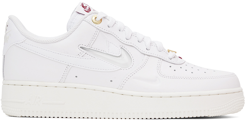NIKE WHITE AIR FORCE '07 PRM SNEAKERS