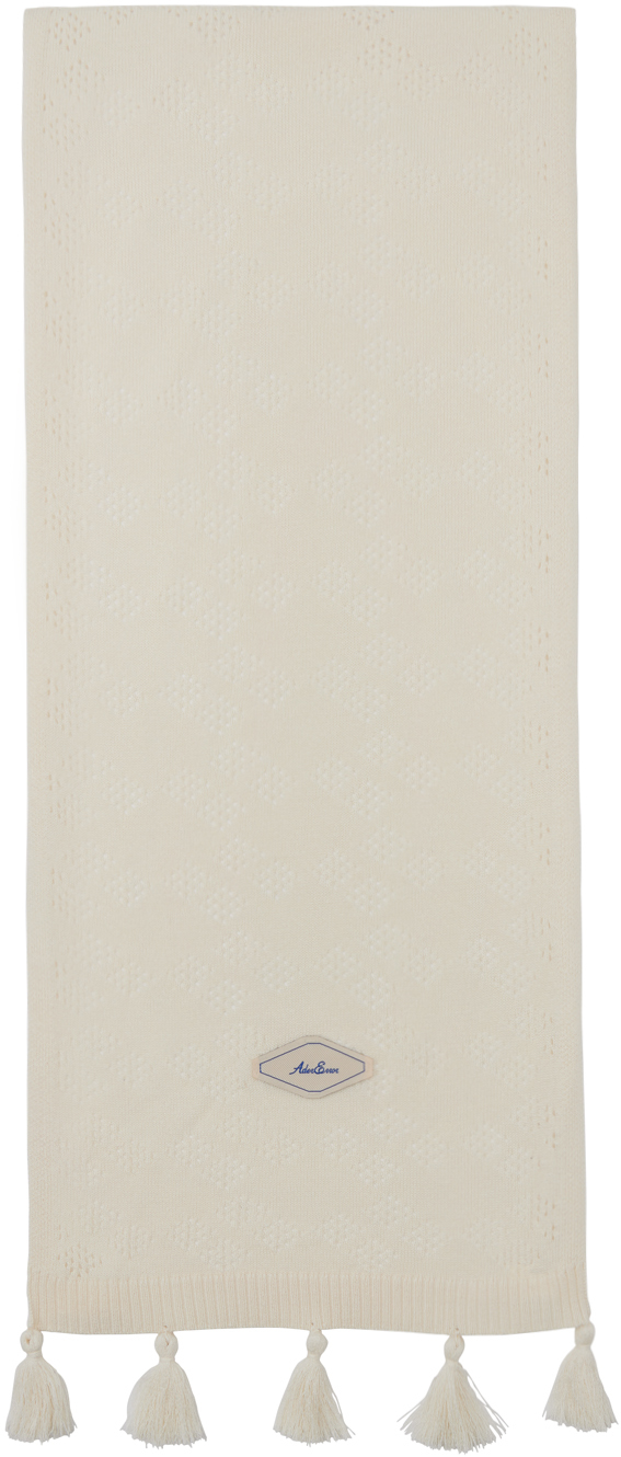 ADER errorのオフホワイト Fluic マフラーがセール中