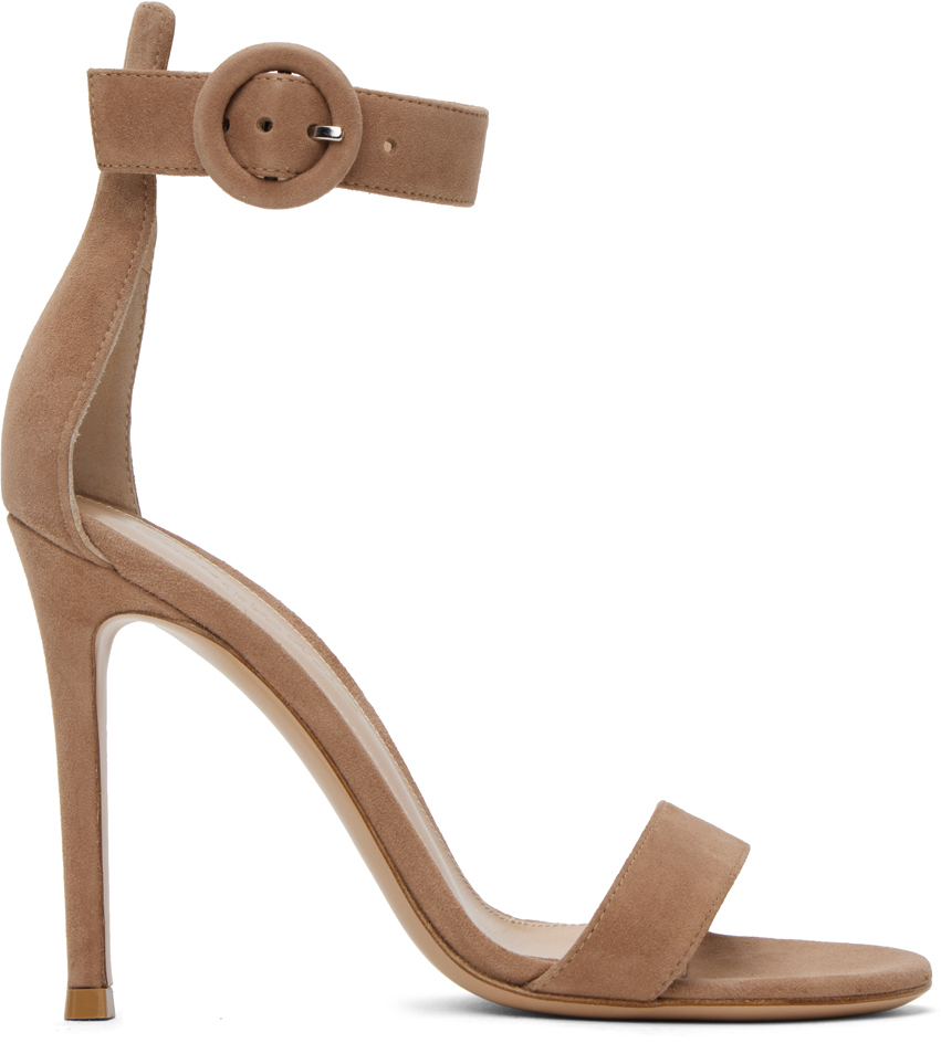 【関税込み】Gianvito Rossi ベージュ Portofino ヒールサンダル Gianvito Rossiのベージュ Portofino ヒールサンダルがセール中