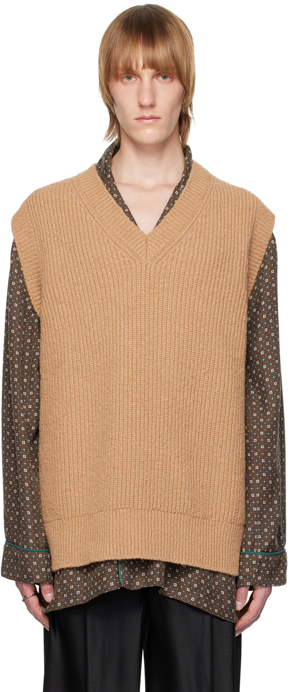Maison Margiela V-neck Ribbed-knit Waistcoat In Brown