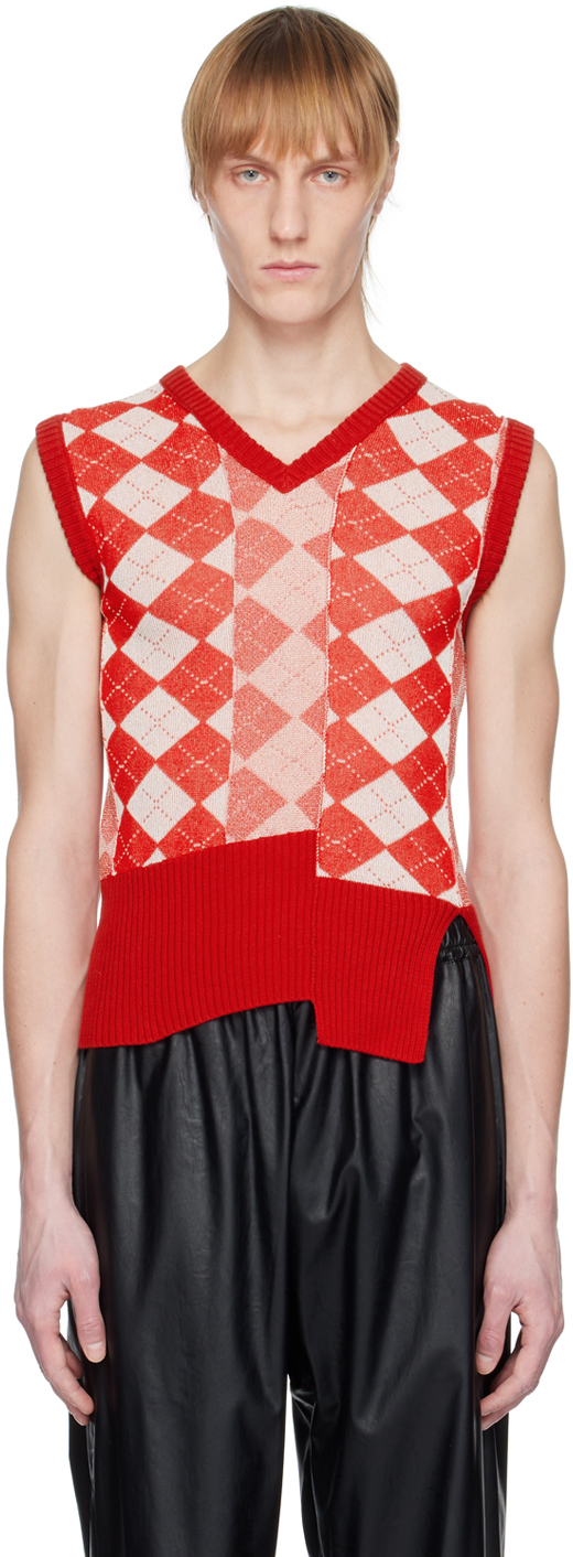 MM6 Maison Margiela: Red & White Argyle Vest | SSENSE