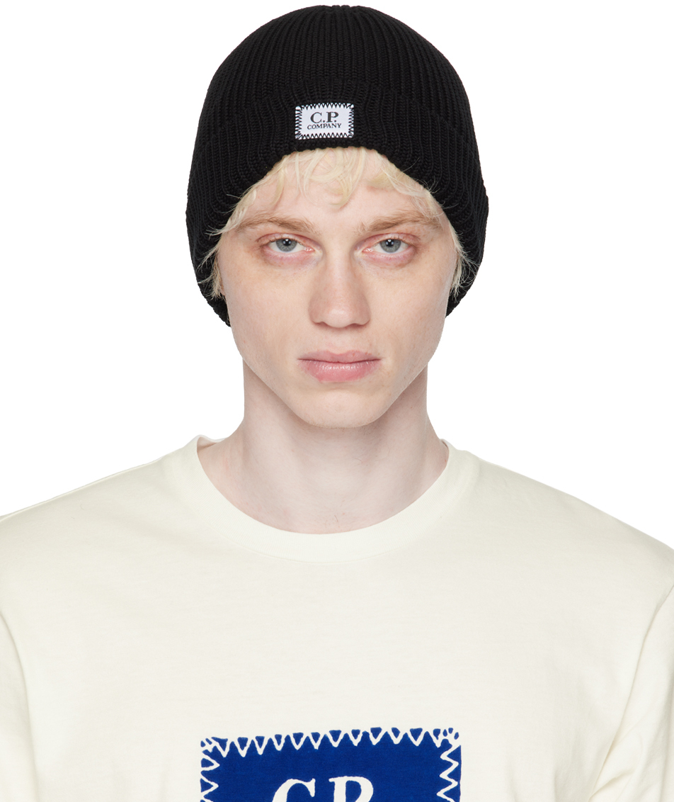 Cp company 2024 beanie on head