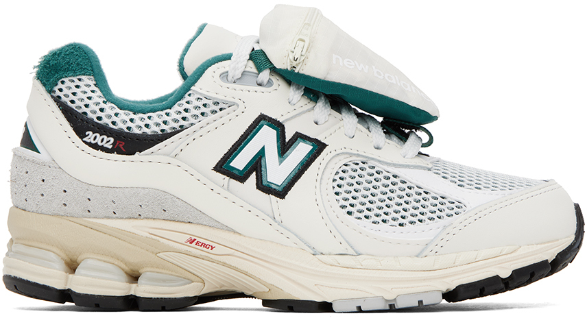 New Balance Sneakers '2002r Nightwatch Green' In Crema