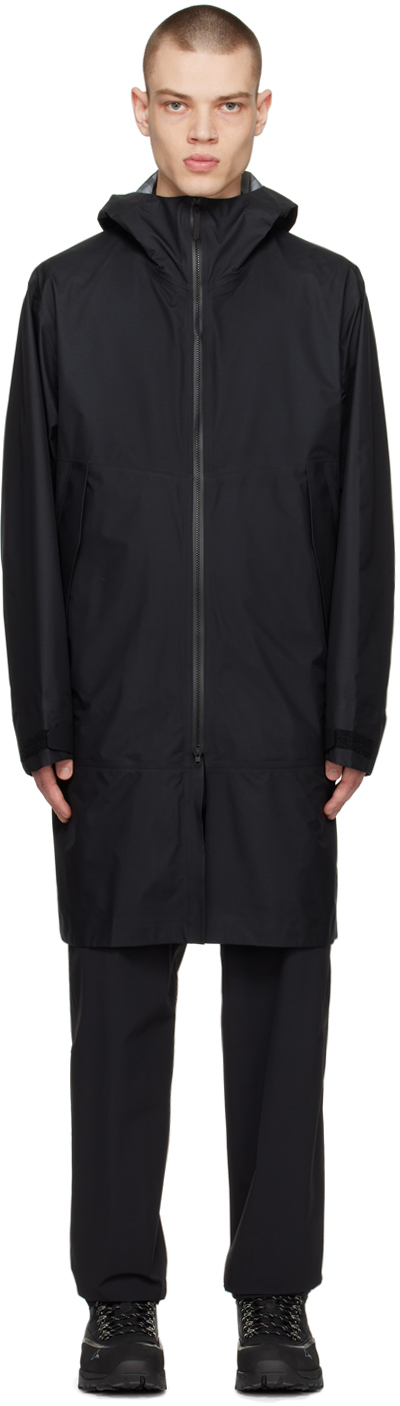 Veilance: Black Monitor Coat | SSENSE Canada