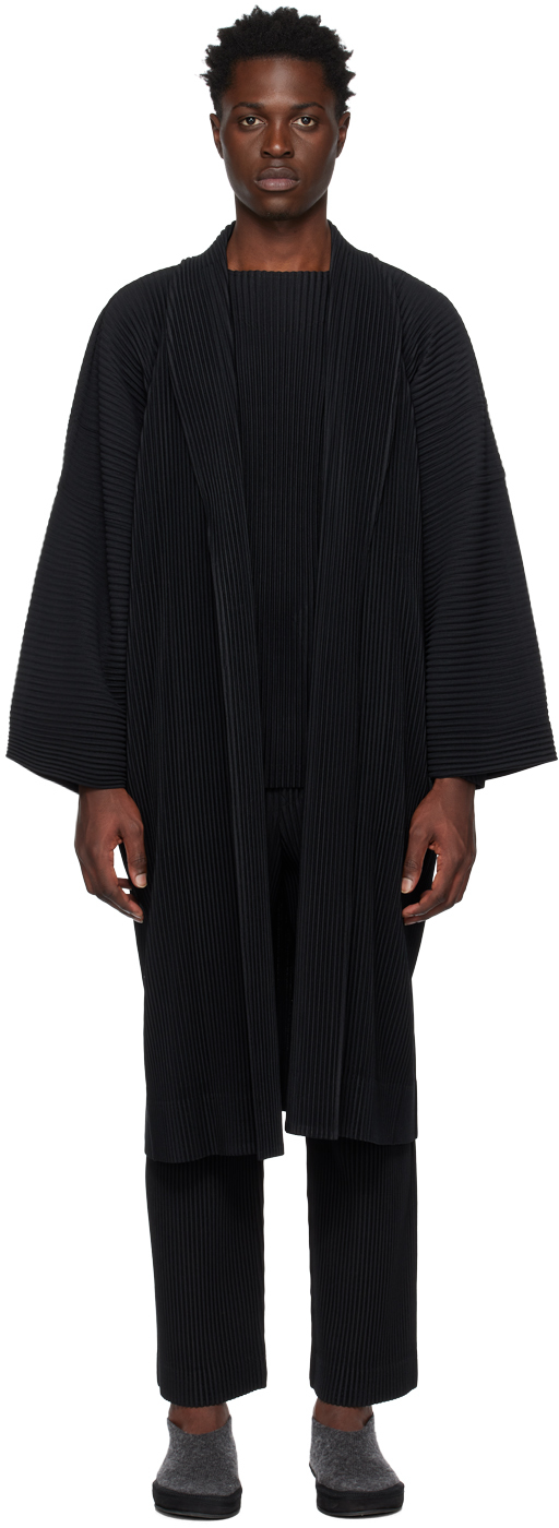 Homme Plissé Issey Miyake: Black Monthly Color January Coat | SSENSE Canada