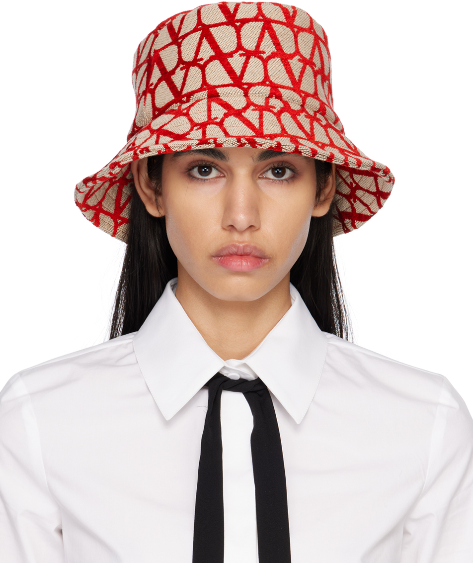 Shop Valentino Red & Beige 'toile Iconographe' Bucket Hat In J4a Naturale/rosso V