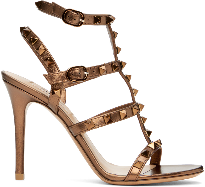 komme Demon Play lampe Valentino Garavani: Bronze Rockstud Heeled Sandals | SSENSE