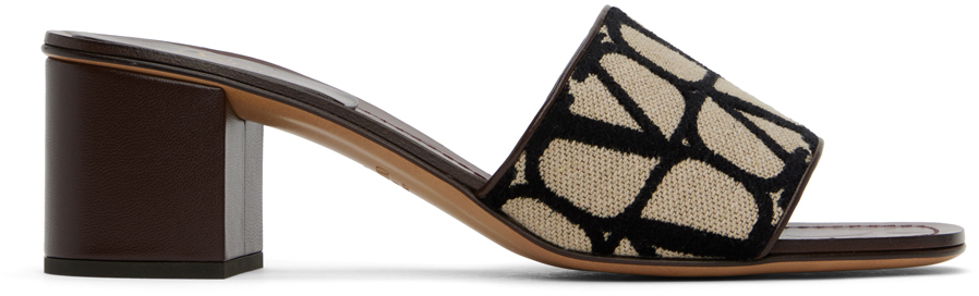 Valentino Vlogo Signature Block-heel Mules In 6zn Naturale/nero/fo