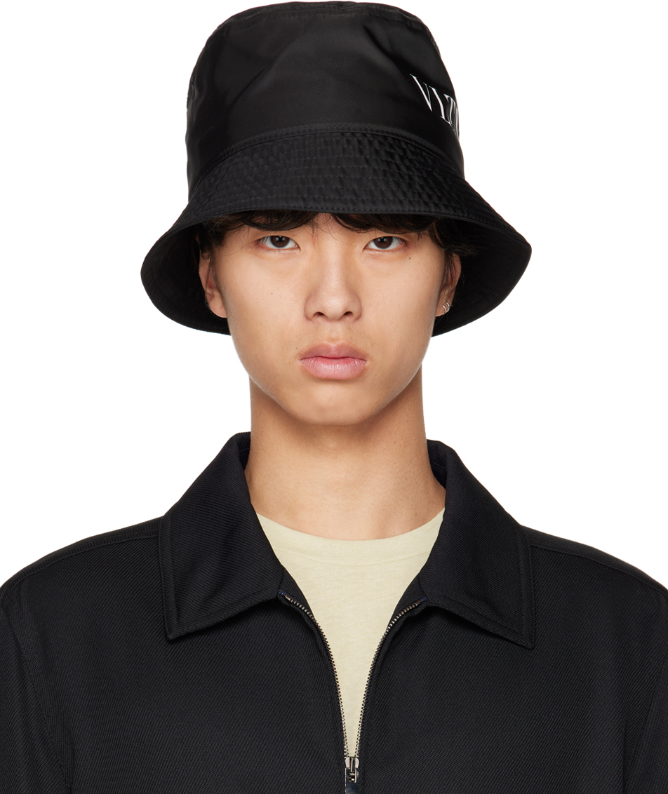 Valentino Black Print Bucket Hat In 0ni Nero/bianco