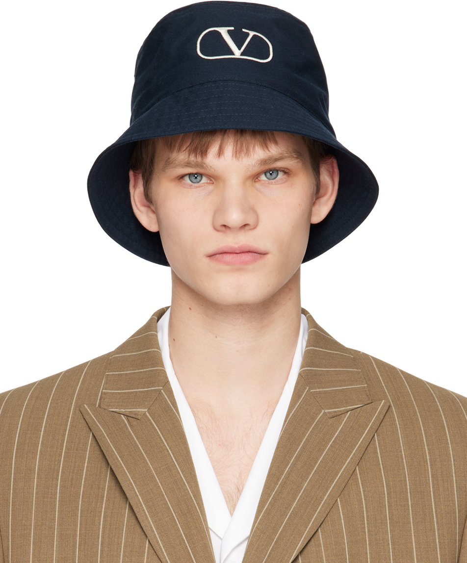 Valentino Garavani: Navy VLogo Bucket Hat | SSENSE