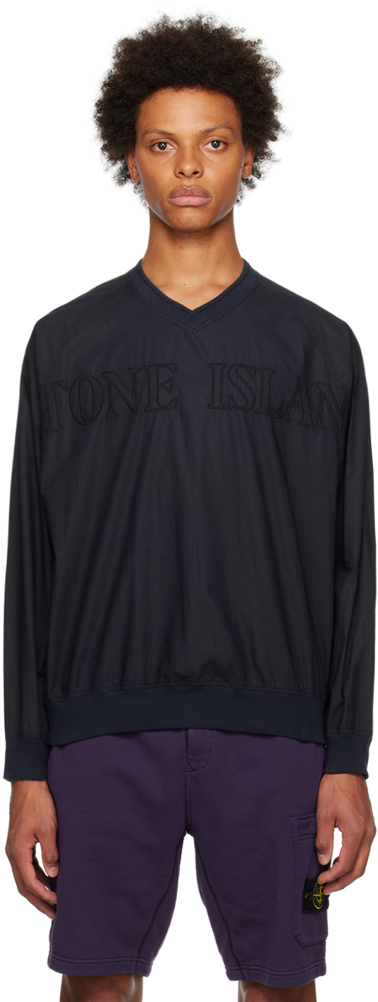 Stone Islandのネイビー Vネック スウェットシャツがセール中