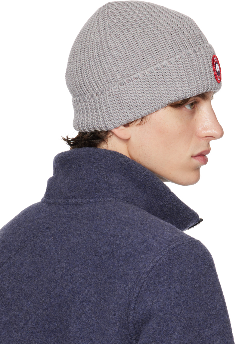 Canada Goose Gray Arctic Disc Beanie | Smart Closet display picture 3